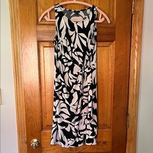 Ann Taylor Factory Monochrome Leaf Print Midi Dress